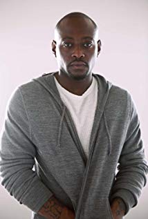 How tall is Omar Epps?